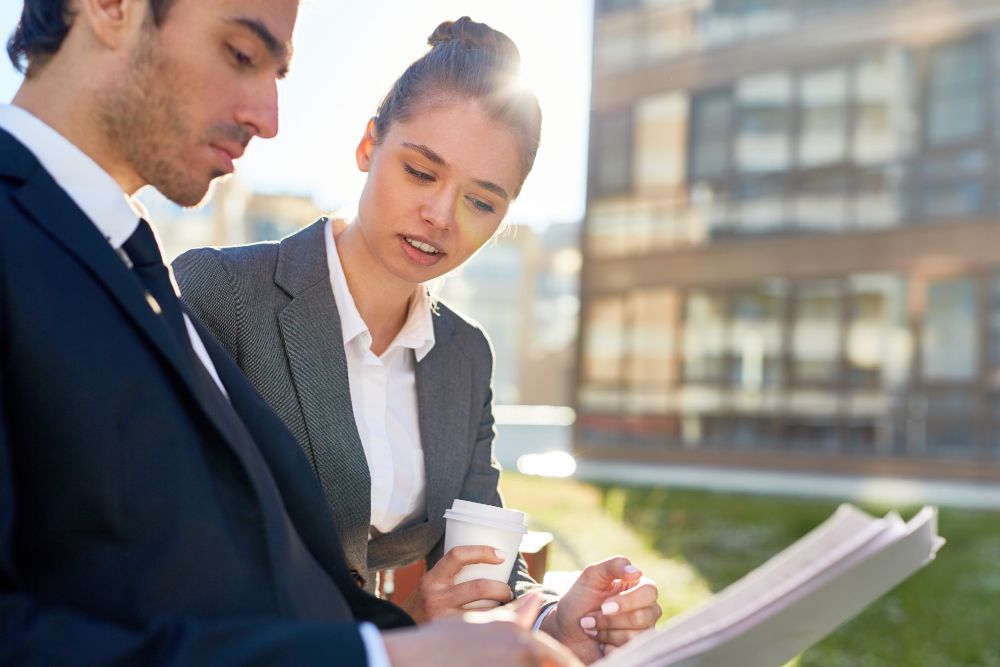 Abogados en Bienes Raíces: Proteja su Inversión Inmobiliaria